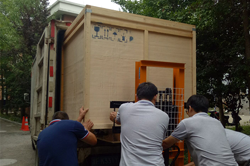 麗水客戶SMT設備專車送貨，貨到上門安裝調(diào)試