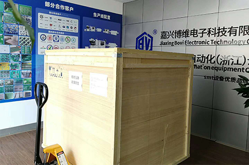 安徽客戶SMT設(shè)備專車送貨，貨到上門安裝調(diào)試